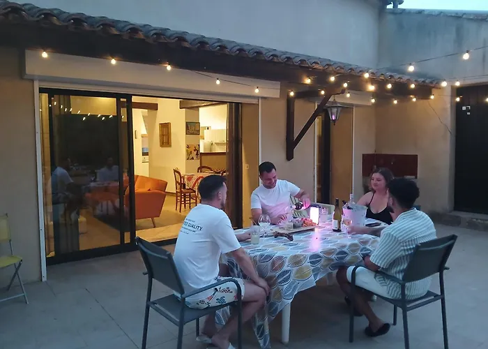 Le Regagnas, Maison Vigneronne Σπίτι διακοπών *